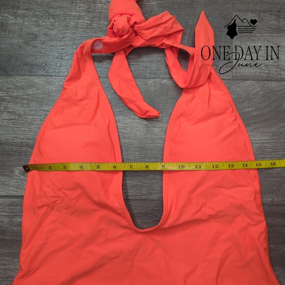 SweatyRocks Deep V Tie Wrap One Piece Swimsuit Size XL - Picture 2 of 4